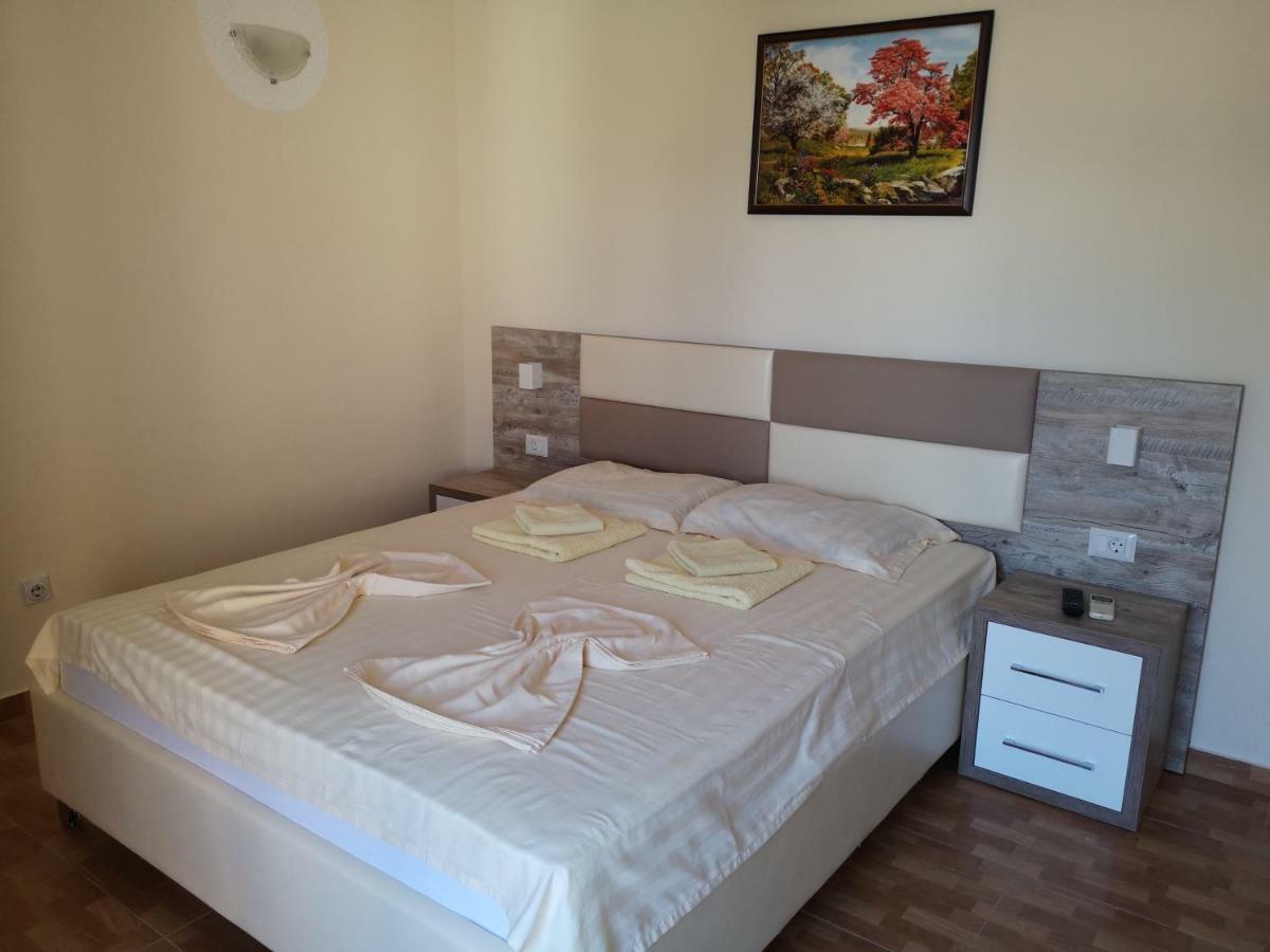Rooms Ibrocevic Ulcinj Esterno foto